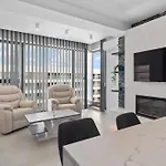 Axxis Nova Flat 1br * Mamaia