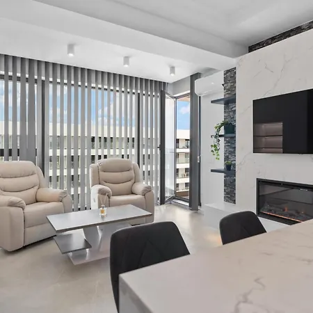 Axxis Nova Flat 1br * Mamaia