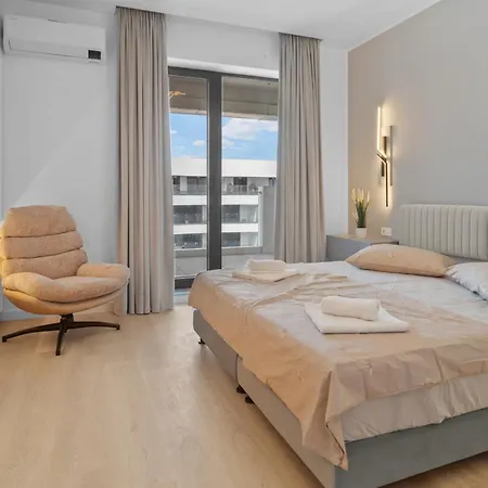 Axxis Nova Flat 1br Mamaia